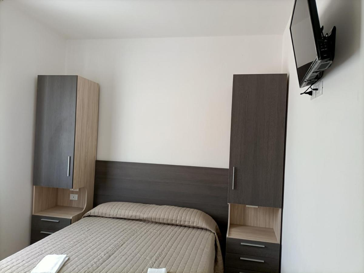 Hotel Bed & Book Rimini Luaran gambar