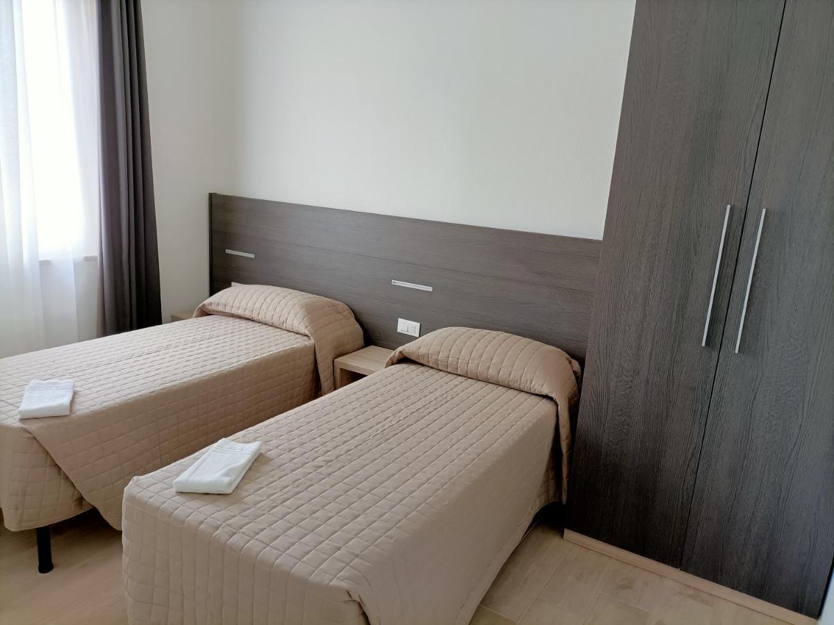 Hotel Bed & Book Rimini Luaran gambar