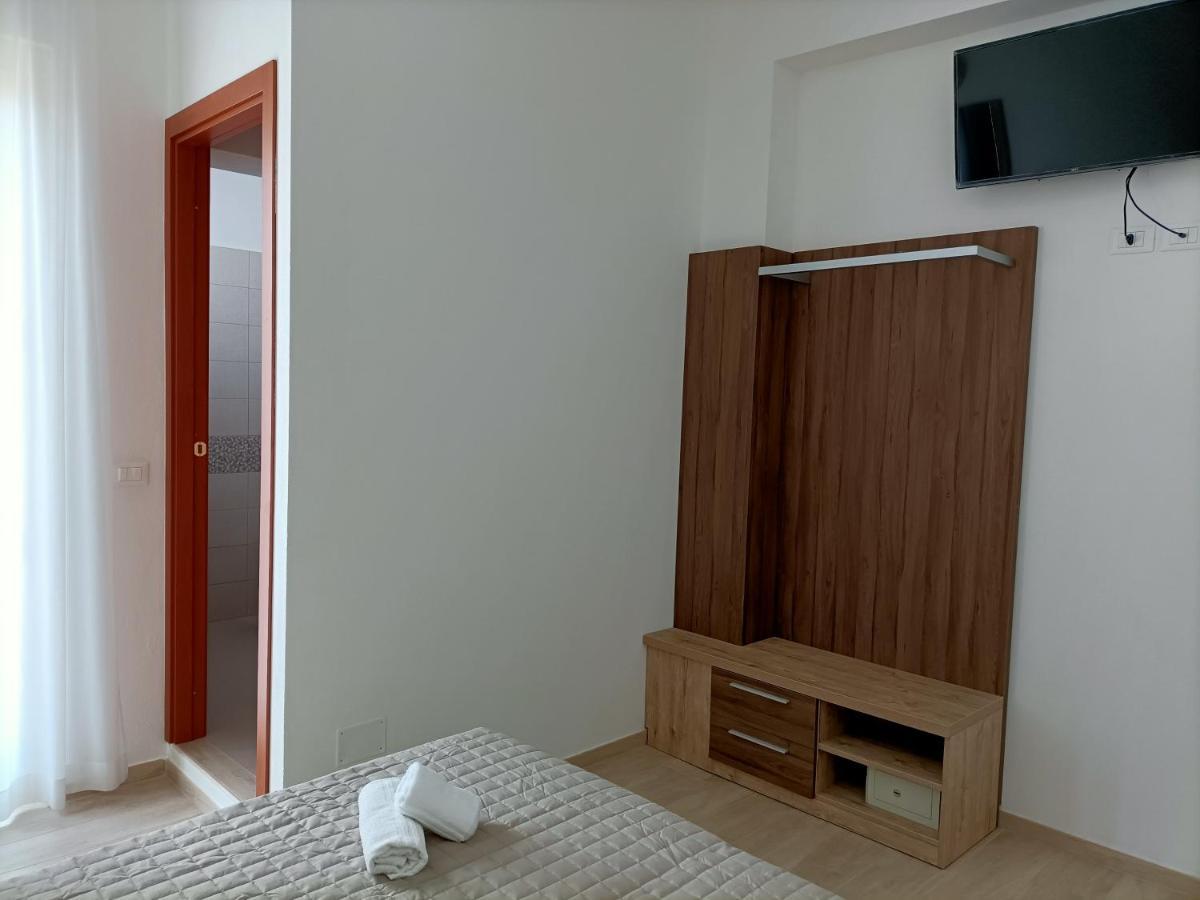 Hotel Bed & Book Rimini Luaran gambar